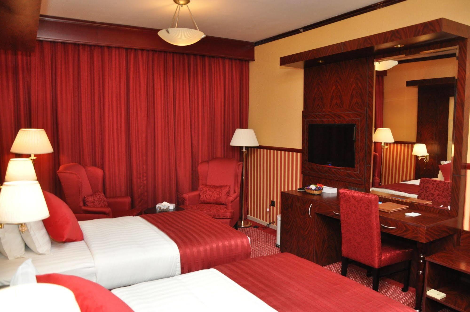 Benta Grand Hotel Llc Dubai Ngoại thất bức ảnh